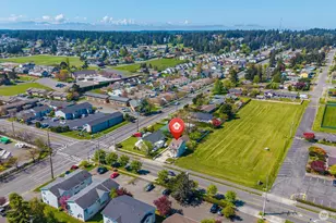 45 N Oak Harbor St, Oak Harbor, WA 98277 - Photo 2