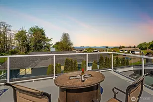 293 N Ridge View Dr, Port Angeles, WA 98362 - Photo 2