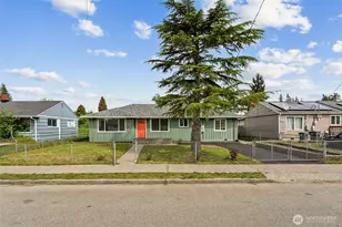 928 Dibb St, Bremerton, WA 98310 - Photo 2