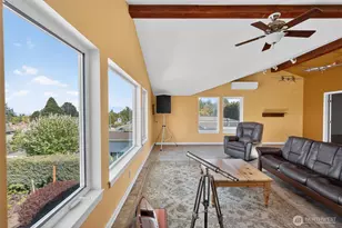 1119 Longview Ave, Anacortes, WA 98221 - Photo 10