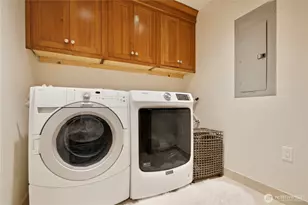 10620 NE 9th Pl, Bellevue, WA 98004 - Photo 28