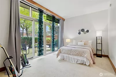 10620 NE 9th Place #TH-6, Bellevue, WA 98004 - Photo 10