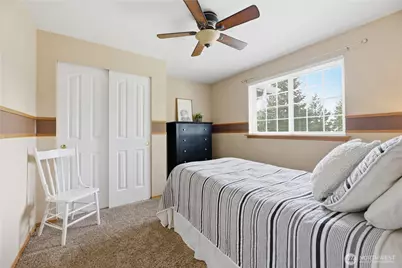 22715 91st Street Ct E, Buckley, WA 98321 - Photo 2