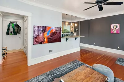 7 Harrison Street #39, Seattle, WA 98109 - Photo 8