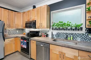 7 Harrison St, Seattle, WA 98109 - Photo 14