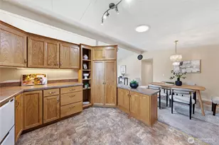 23807 7th Pl W, Bothell, WA 98021 - Photo 12