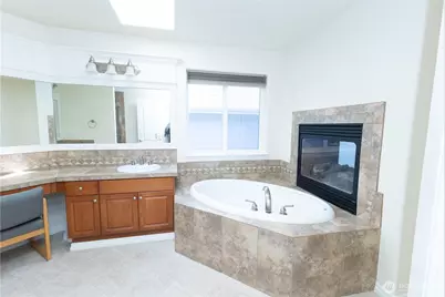11816 SE 240th Place, Kent, WA 98030 - Photo 20
