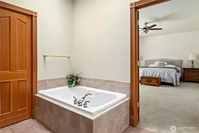 1546 Wedgewood Lane, Oak Harbor, WA 98277 - Photo 22