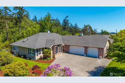 1546 Wedgewood Lane, Oak Harbor, WA 98277 - Photo 1