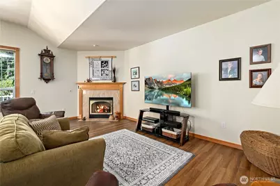 1546 Wedgewood Lane, Oak Harbor, WA 98277 - Photo 12