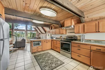 1819 Lake Drive, Camano Island, WA 98282 - Photo 8