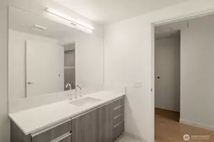 800 Columbia St, Seattle, WA 98104 - Photo 22