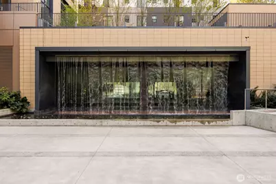 800 Columbia Street #808, Seattle, WA 98104 - Photo 38
