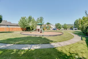 1978 Meadowood Loop, Woodland, WA 98674 - Photo 30