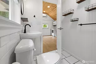 1006 Arnold Ave E, Port Orchard, WA 98366 - Photo 10