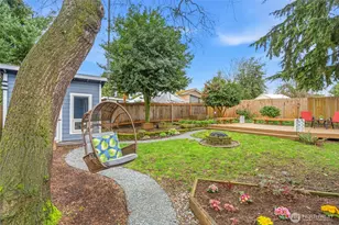 2300 NE 8th Pl, Renton, WA 98056 - Photo 22