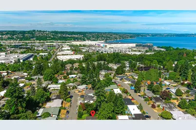 2300 NE 8th Place, Renton, WA 98056 - Photo 34
