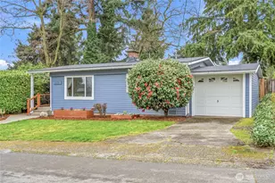 2300 NE 8th Pl, Renton, WA 98056 - Photo 2