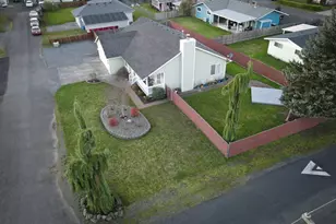 823 SW 21st St, Chehalis, WA 98532 - Photo 6