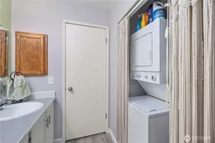 4118 212th St SW, Mountlake Terrace, WA 98043 - Photo 16