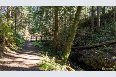 22530 Bluewater Drive SE, Yelm, WA 98597 - Photo 32