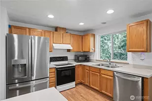 22530 Bluewater Dr SE, Yelm, WA 98597 - Photo 8