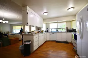 15807 Lawrence Pl SE, Yelm, WA 98597 - Photo 30