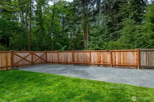 2106 Parker Rd NE, Coupeville, WA 98239 - Photo 24