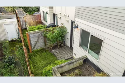 2605 NW 64th Street, Seattle, WA 98107 - Photo 32