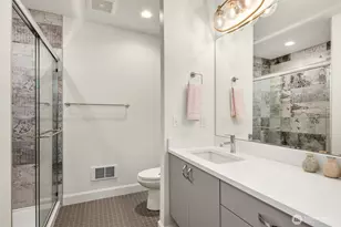 2605 NW 64th St, Seattle, WA 98107 - Photo 16