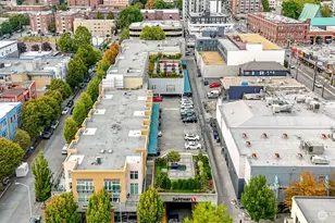 17 W Mercer St, Seattle, WA 98119 - Photo 36