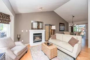 8705 172nd St E, Puyallup, WA 98375 - Photo 4