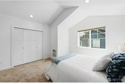 931 A N 97th Street, Seattle, WA 98103 - Photo 18