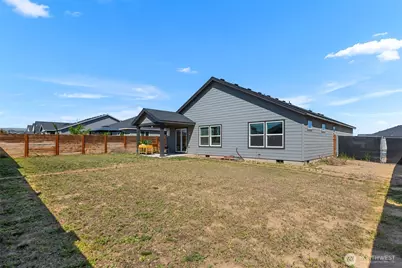 1005 7th Avenue NE, Quincy, WA 98848 - Photo 8