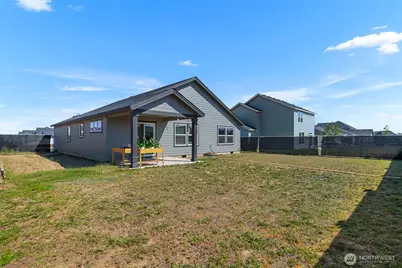 1005 7th Avenue NE, Quincy, WA 98848 - Photo 6