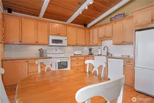 924 W Herron Blvd NW, Lakebay, WA 98349 - Photo 8