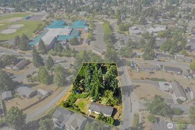 1526 Harrington Avenue NE, Renton, WA 98056 - Photo 2