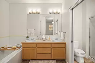 109 2nd St S, Kirkland, WA 98033 - Photo 14