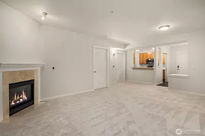 109 2nd Street S #422, Kirkland, WA 98033 - Photo 8