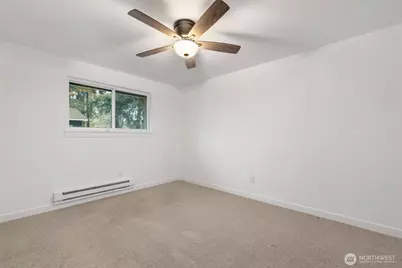 12611 106th Ave Court E, Puyallup, WA 98374 - Photo 18