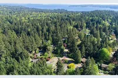 7930 NE Seawind Avenue, Poulsbo, WA 98370 - Photo 40