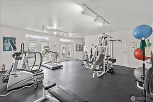 12631 NE 9th Pl, Bellevue, WA 98005 - Photo 24