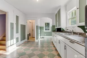 1218 S 4th St, Tacoma, WA 98405 - Photo 10