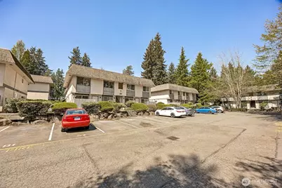 6107 204th Street SW #D2, Lynnwood, WA 98036 - Photo 2