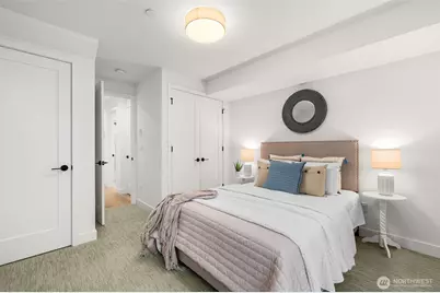 222 D 10th Avenue E, Seattle, WA 98102 - Photo 26