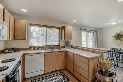 401 Hemlock Court, Sultan, WA 98294 - Photo 4