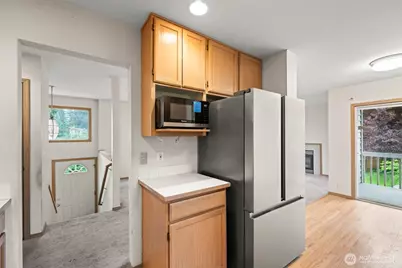 2620 NE 136th Street, Seattle, WA 98125 - Photo 16