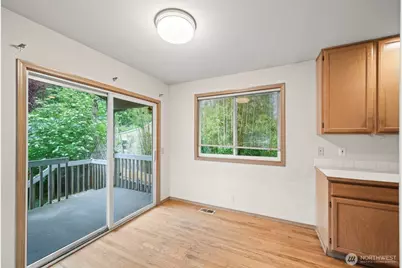 2620 NE 136th Street, Seattle, WA 98125 - Photo 18