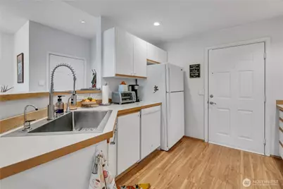 23311 59th Place S #18-6, Kent, WA 98032 - Photo 12