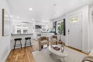 1651 SW 114th St, Seattle, WA 98146 - Photo 10